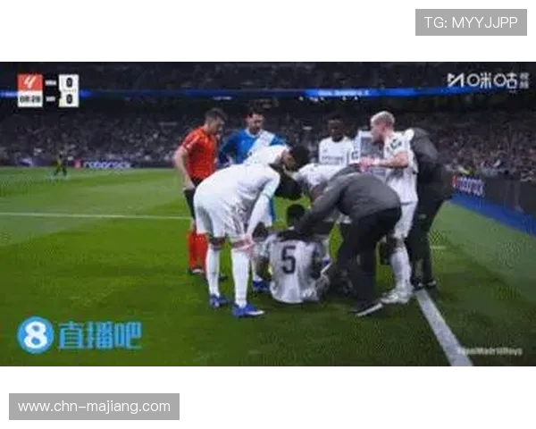 姆巴佩点球绝杀后庆祝,皇马更衣室反应